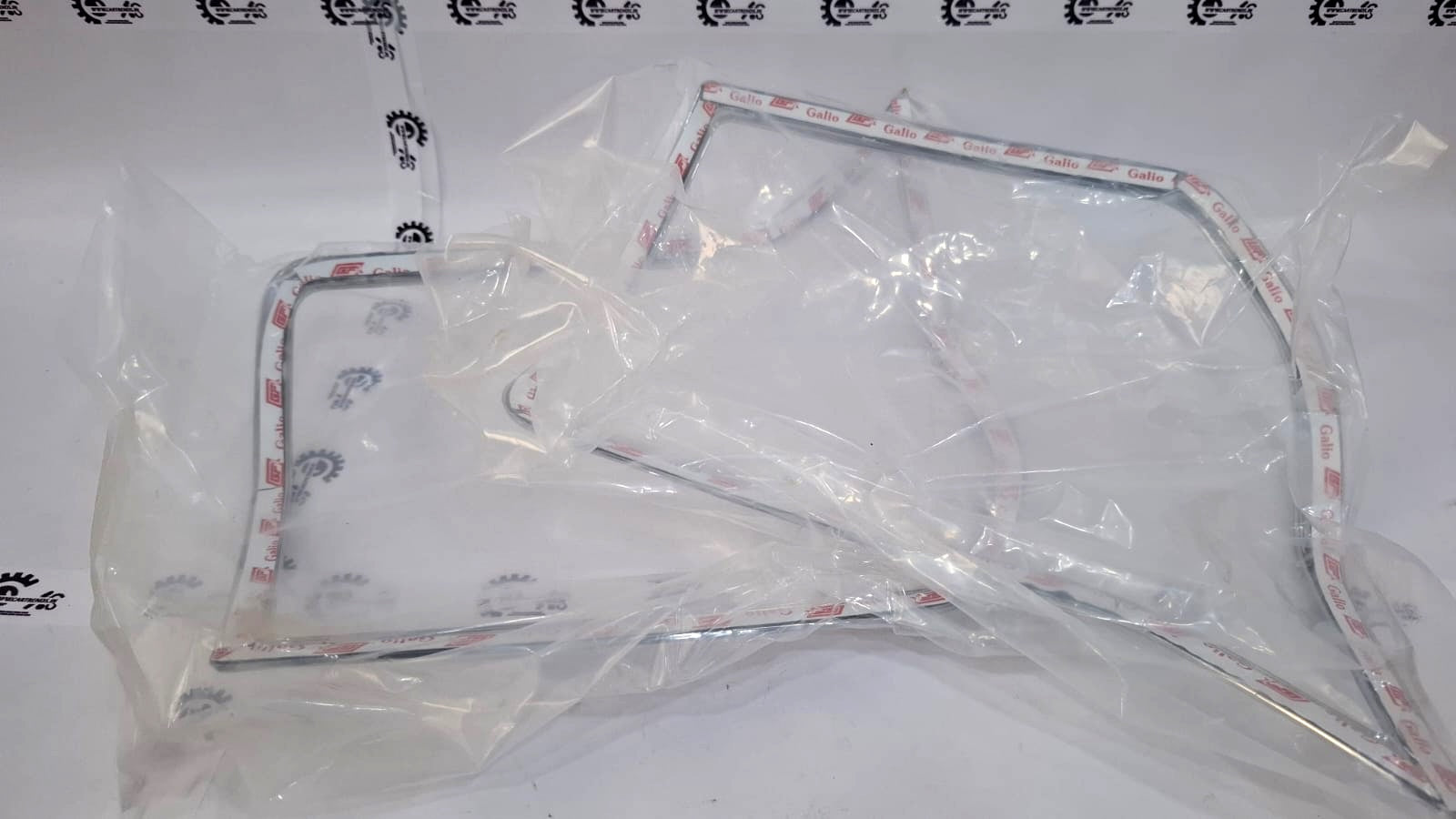 Galio brand tail lamp garnish GK-030 - Left view