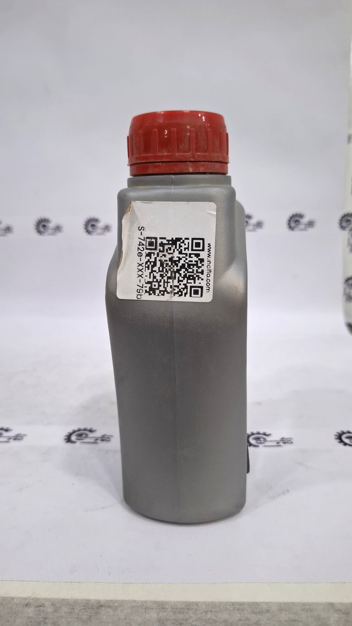 GoMechanic Smartshift TQ Type A automatic transmission and power steering fluid GoMechanic Smartshift TQ Type A automatic transmission and power steering fluid - Right view