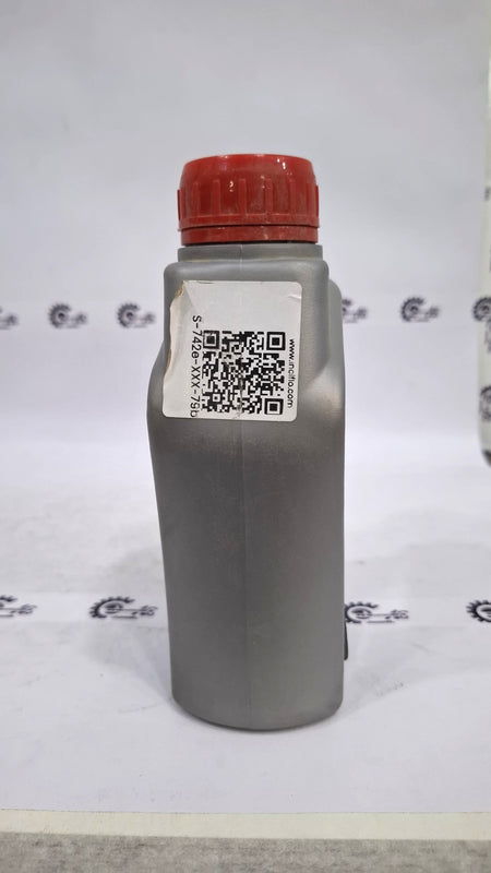 GoMechanic Smartshift TQ Type A automatic transmission and power steering fluid GoMechanic Smartshift TQ Type A automatic transmission and power steering fluid - Right view