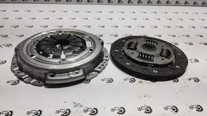 H1BZ7B546C - CLUTCH SET FIGO ASPIRE