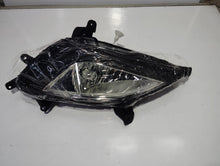 Load image into Gallery viewer, Hyundai i20 Fog Lamp 922011J500