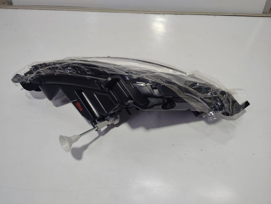 Hyundai i20 Fog Lamp 922011J500