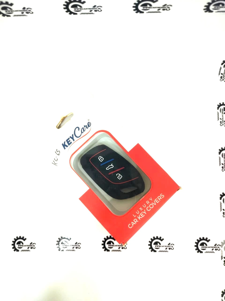 CarTrends KEY CARE COVER KC-65 - Back view