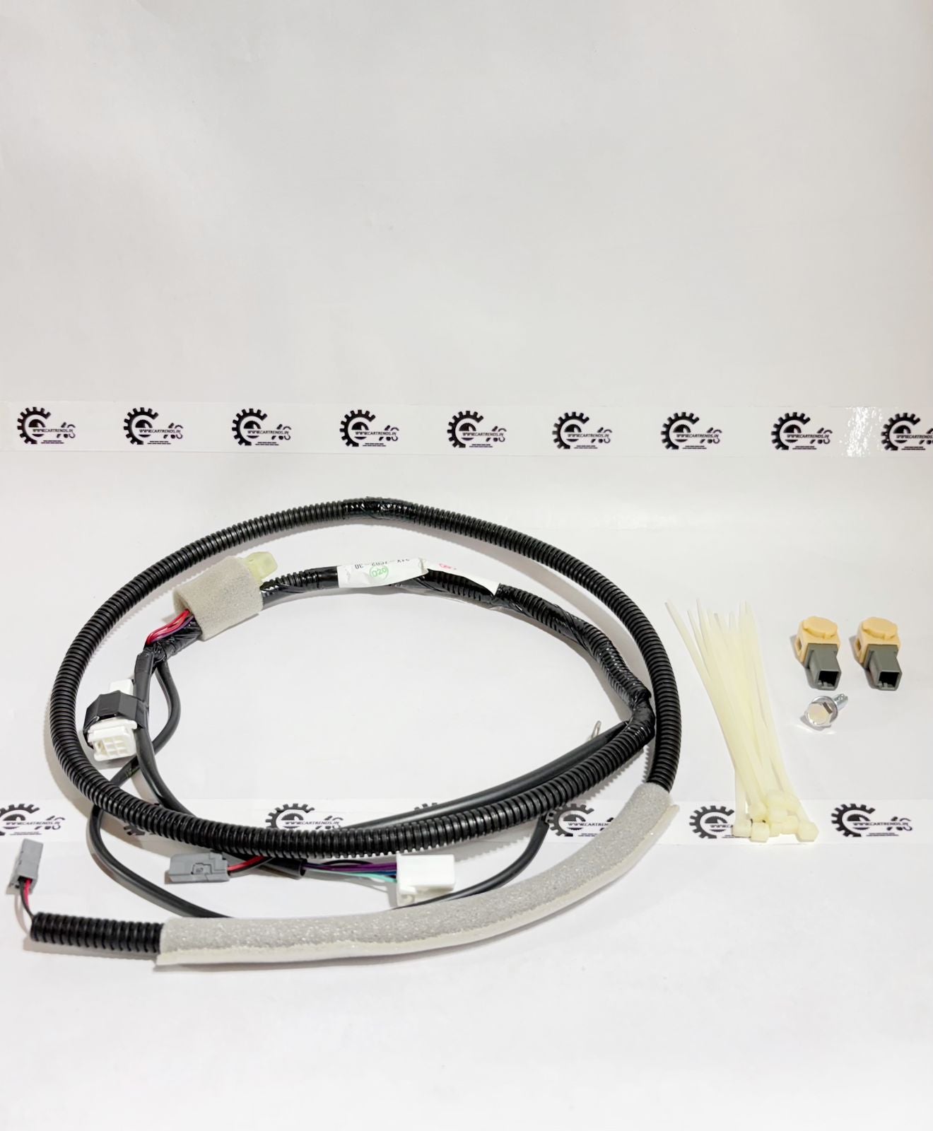Honda KIT foot light 08E1031X700E installed on the left side of the vehicle, showing the LED illumination component.