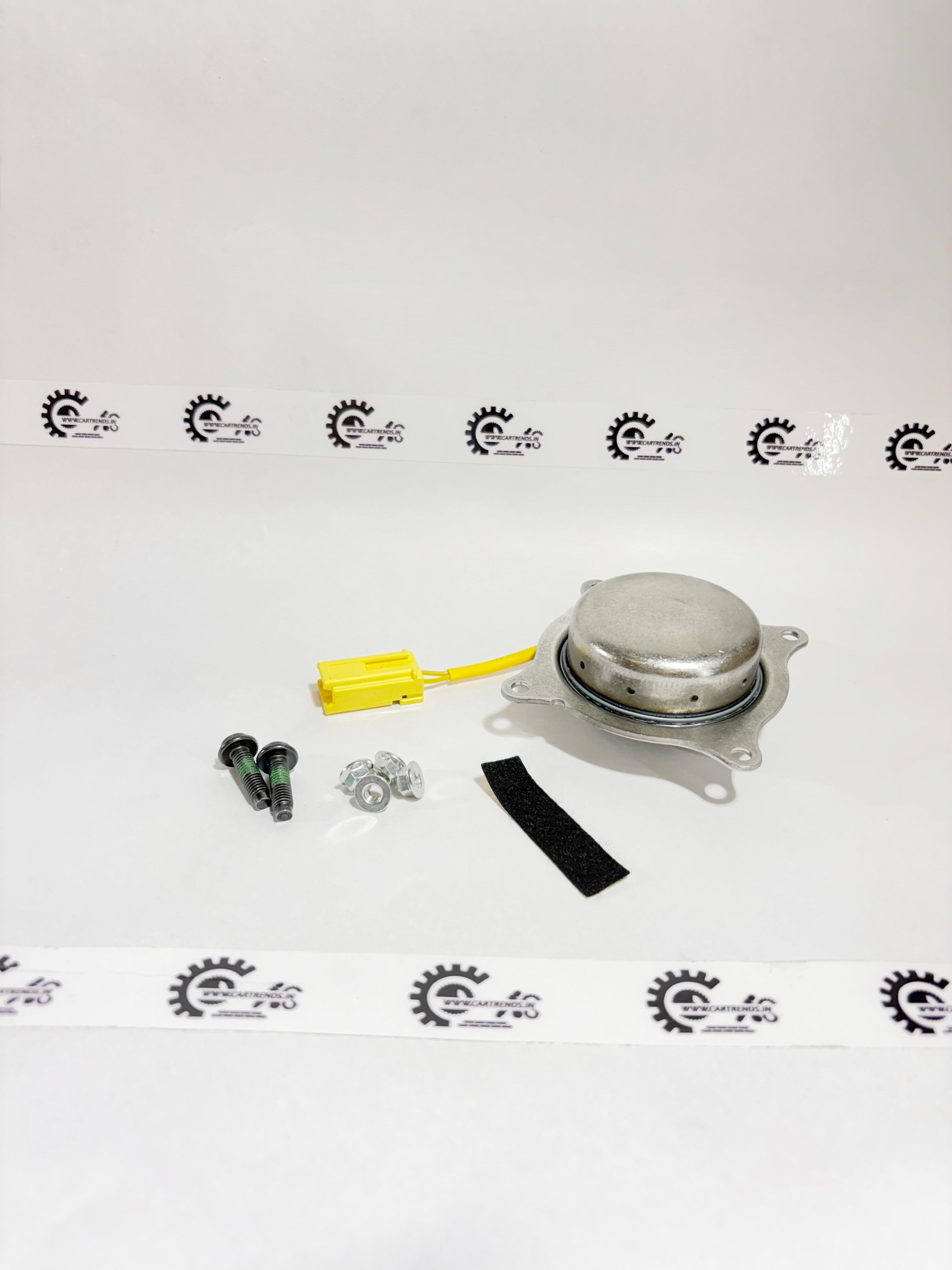 Honda KIT.INFLATOR COMP 04770SNB415 showing front view of the inflator kit for Honda vehicles.
