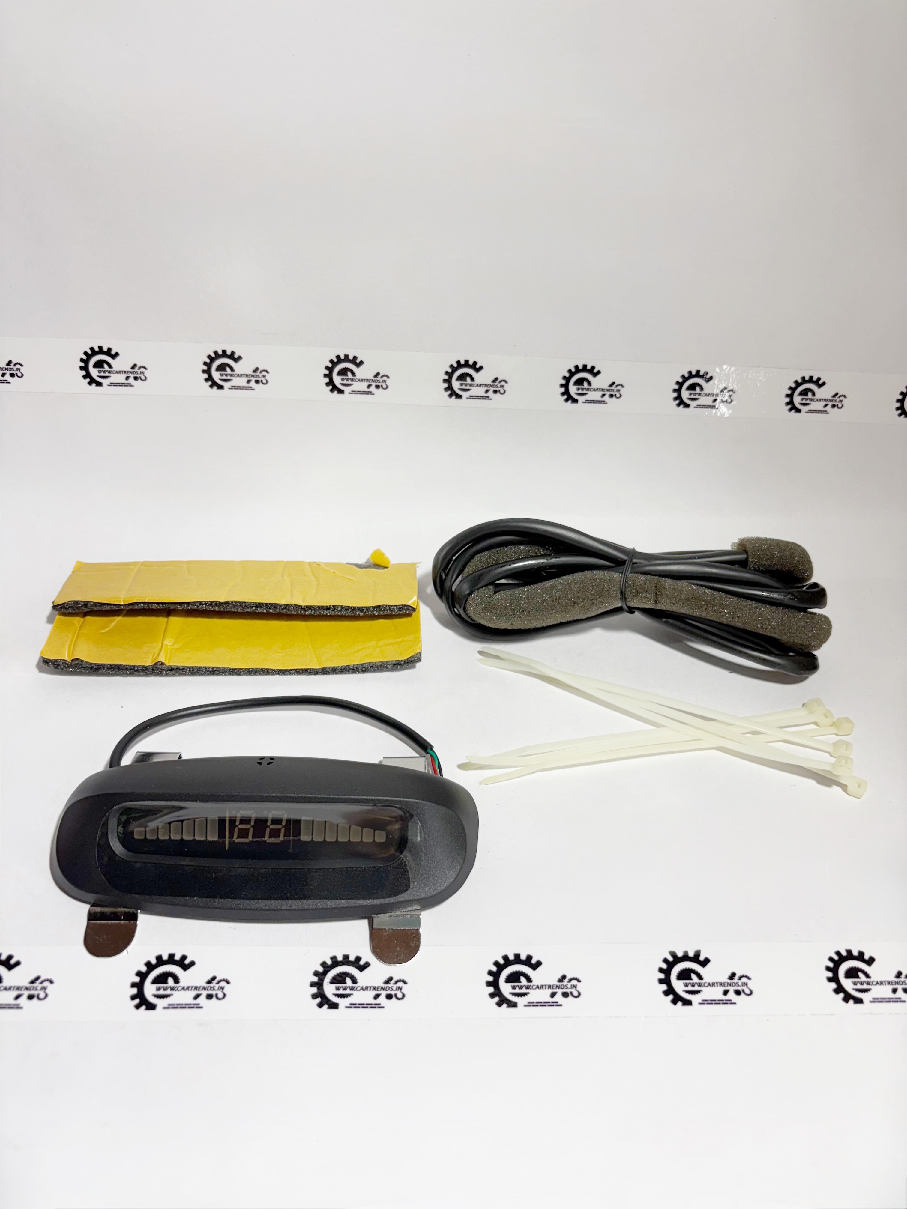 Honda LED roof display kit showing front view with illuminated LED screen on vehicle roof for enhanced visibility.
