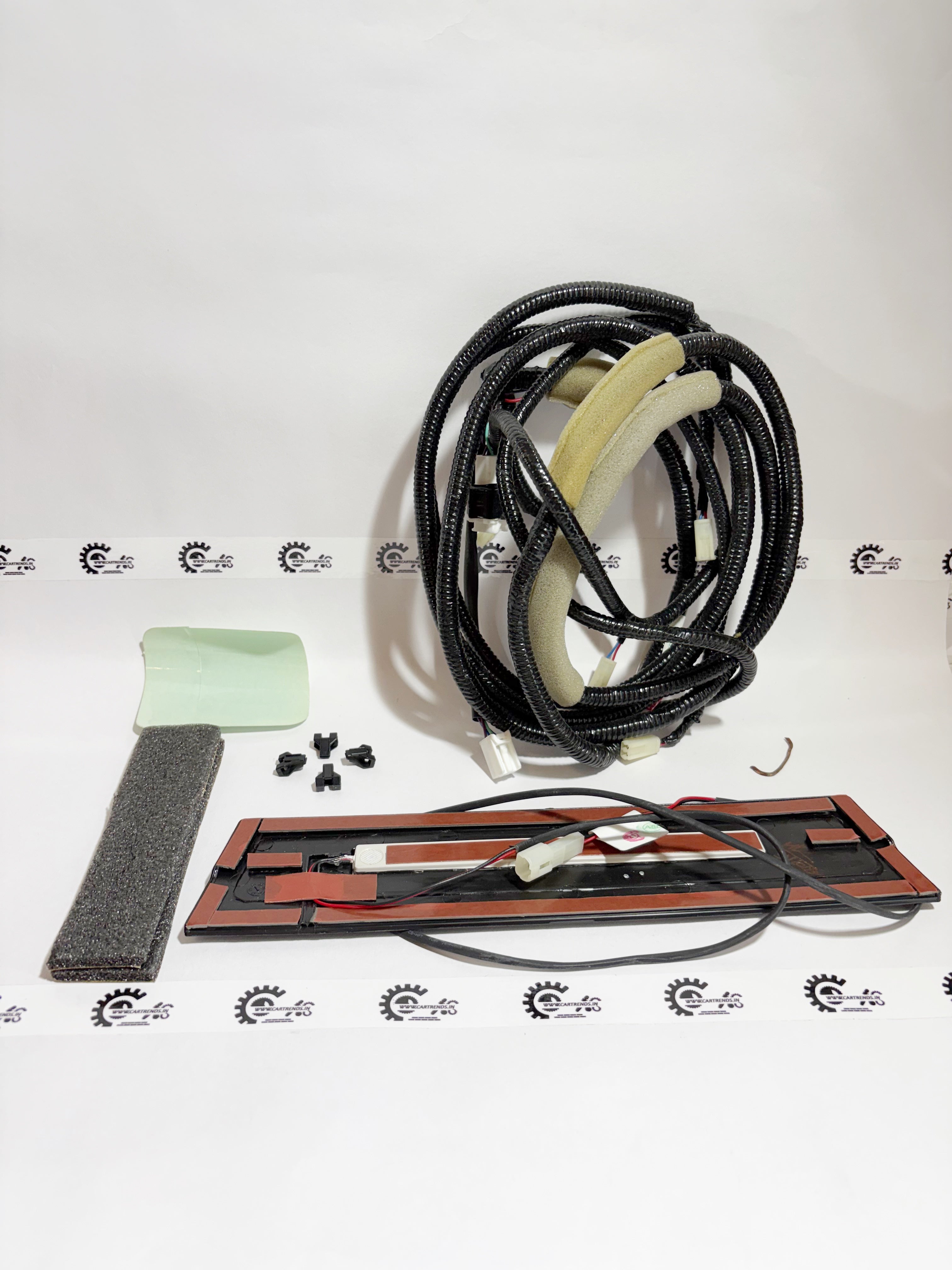 Honda KIT STEP ILLUMINATION with four LED lights, shown on the left side of the vehicle, designed to enhance step visibility.