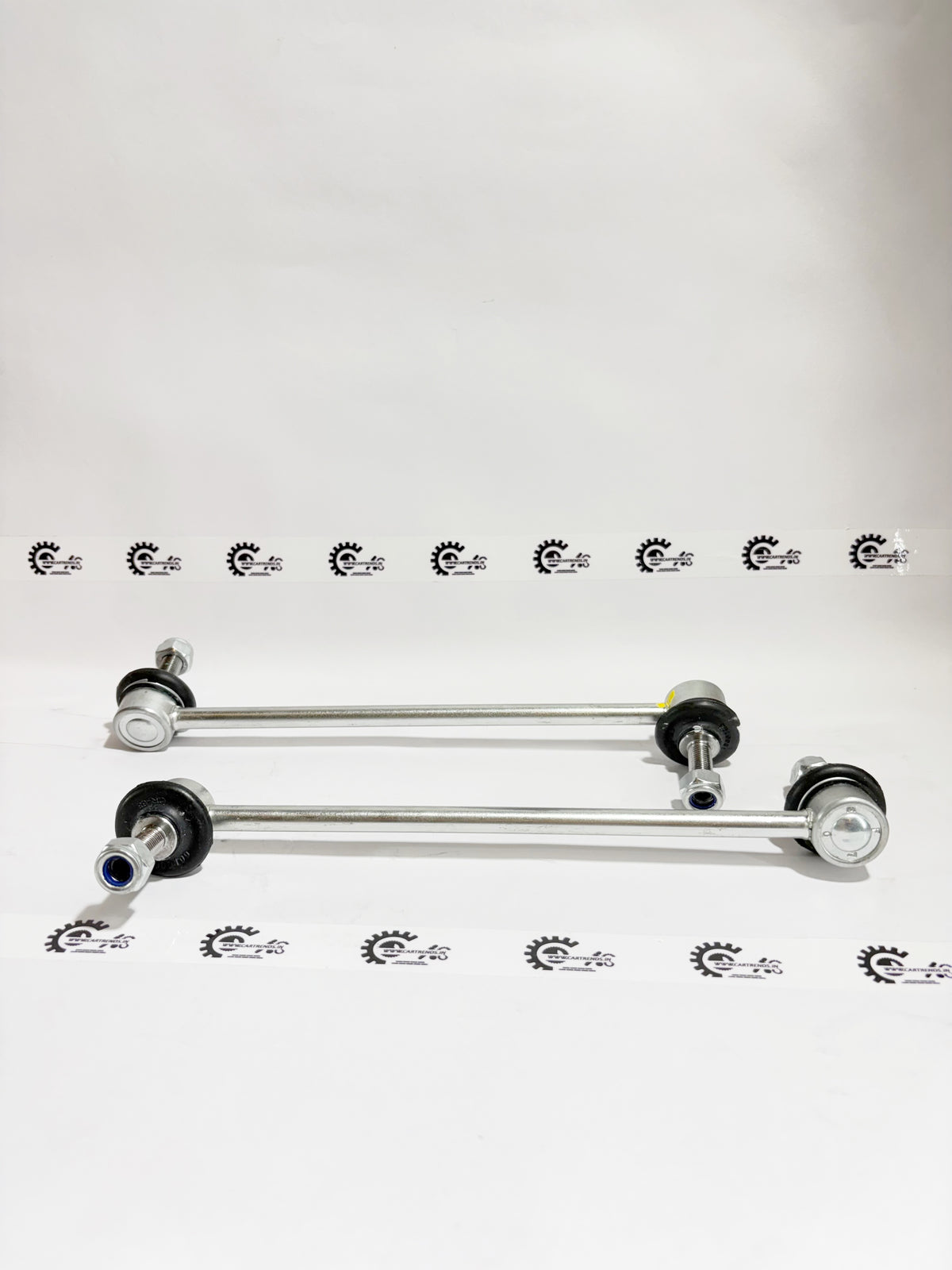 AUTOKOI front stabilizer link assembly for Ford EcoSport, Figo, Aspire, showing the left stabilizer link rod.