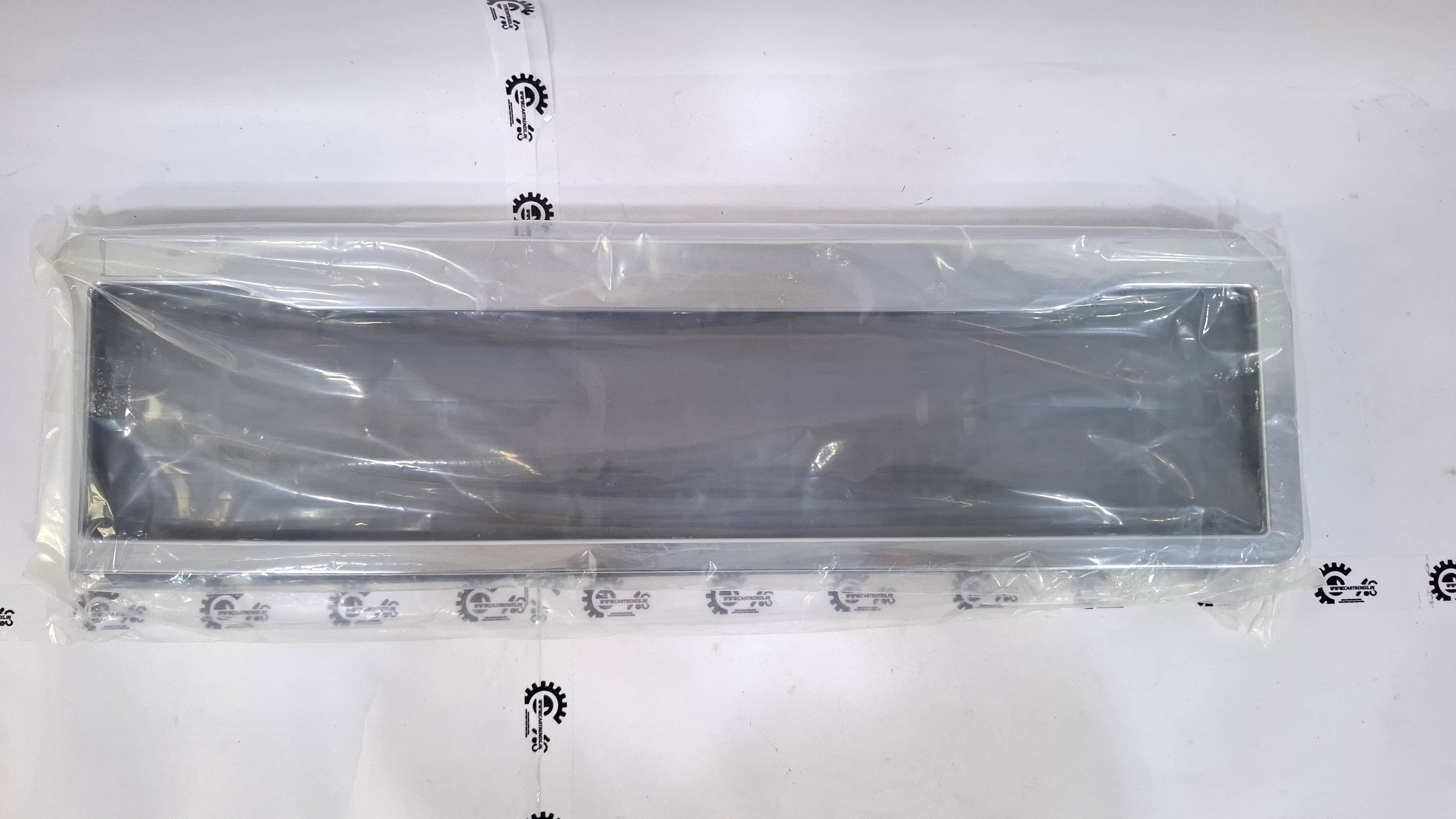 Number Plate Frame GFXU-048 C - Right view