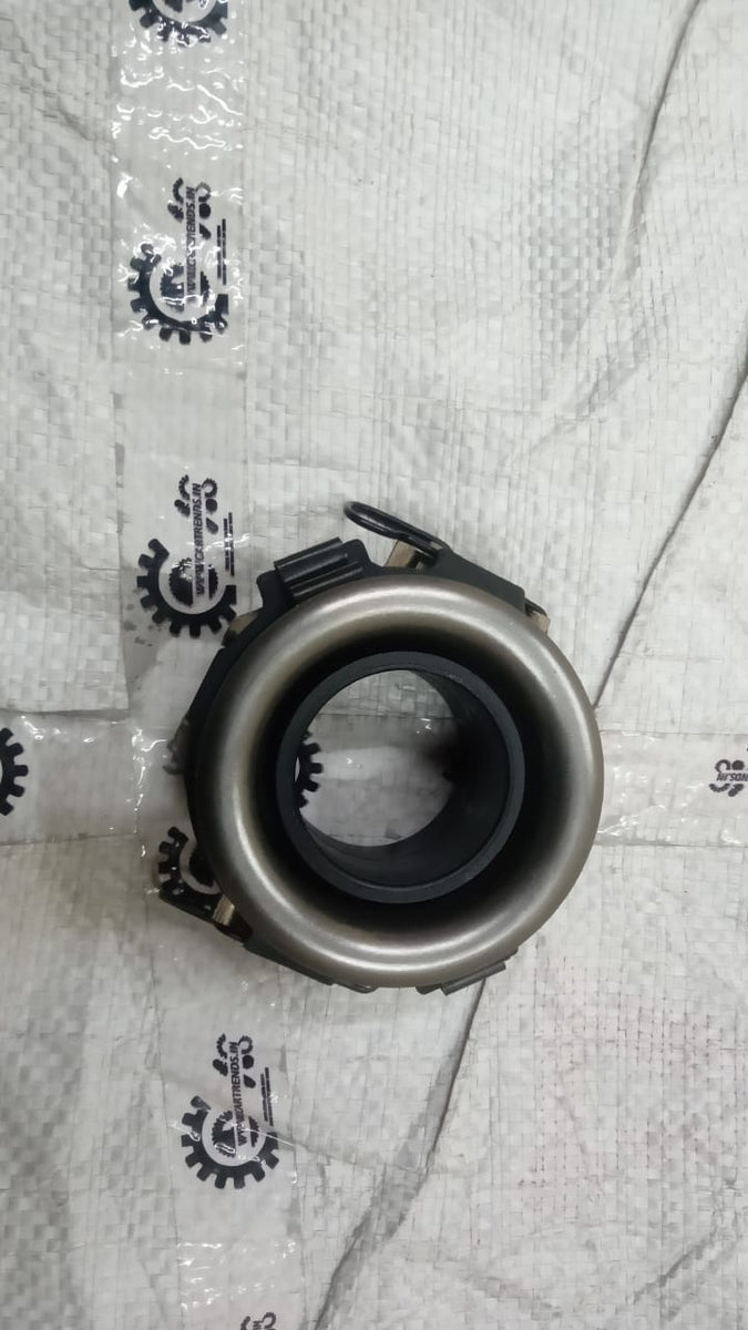 CLUTCH BEARING FORTUNER CarTrends