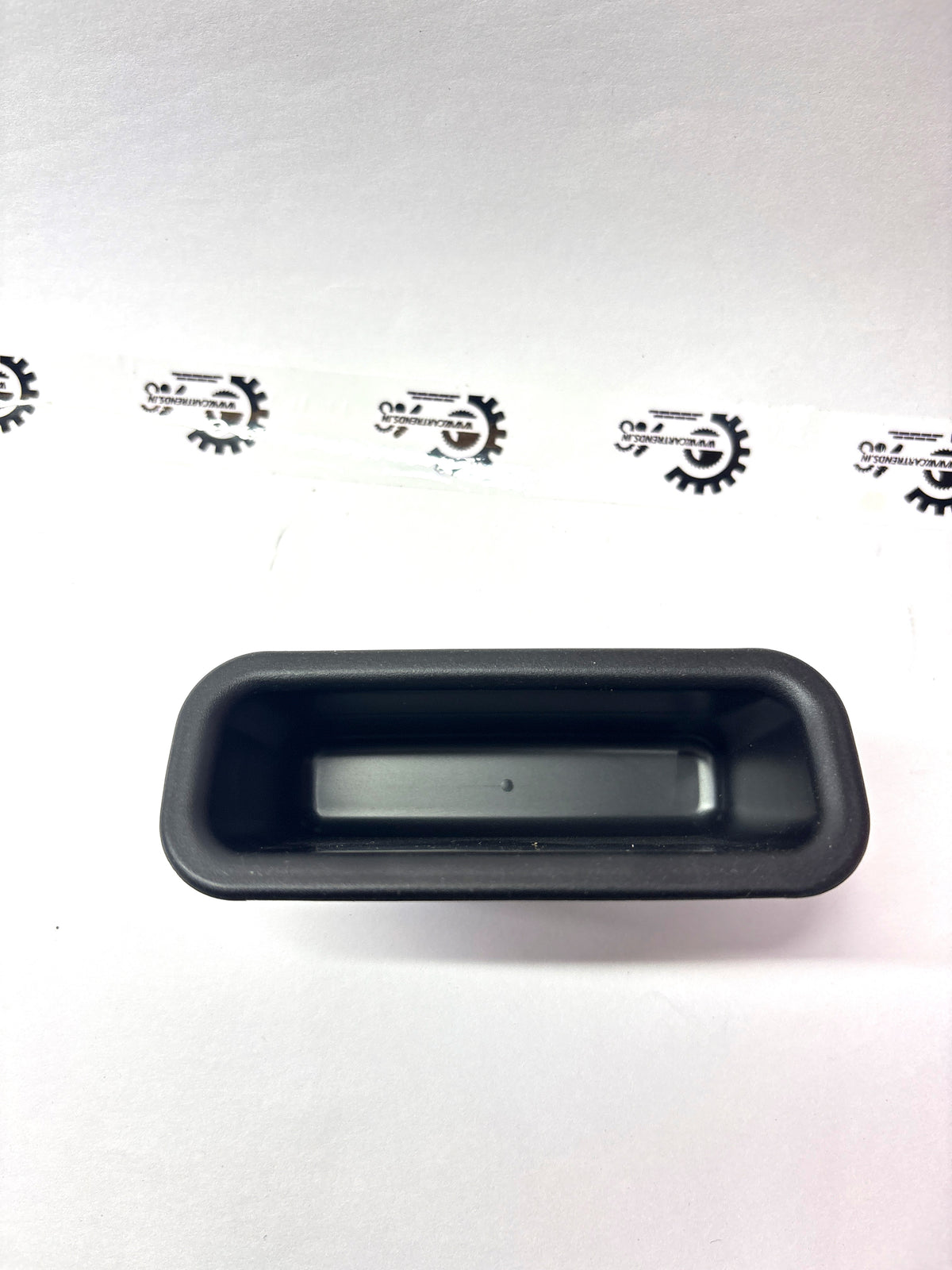 NISSAN HANDLE-PULL 909404N000 909404N000 - Left view