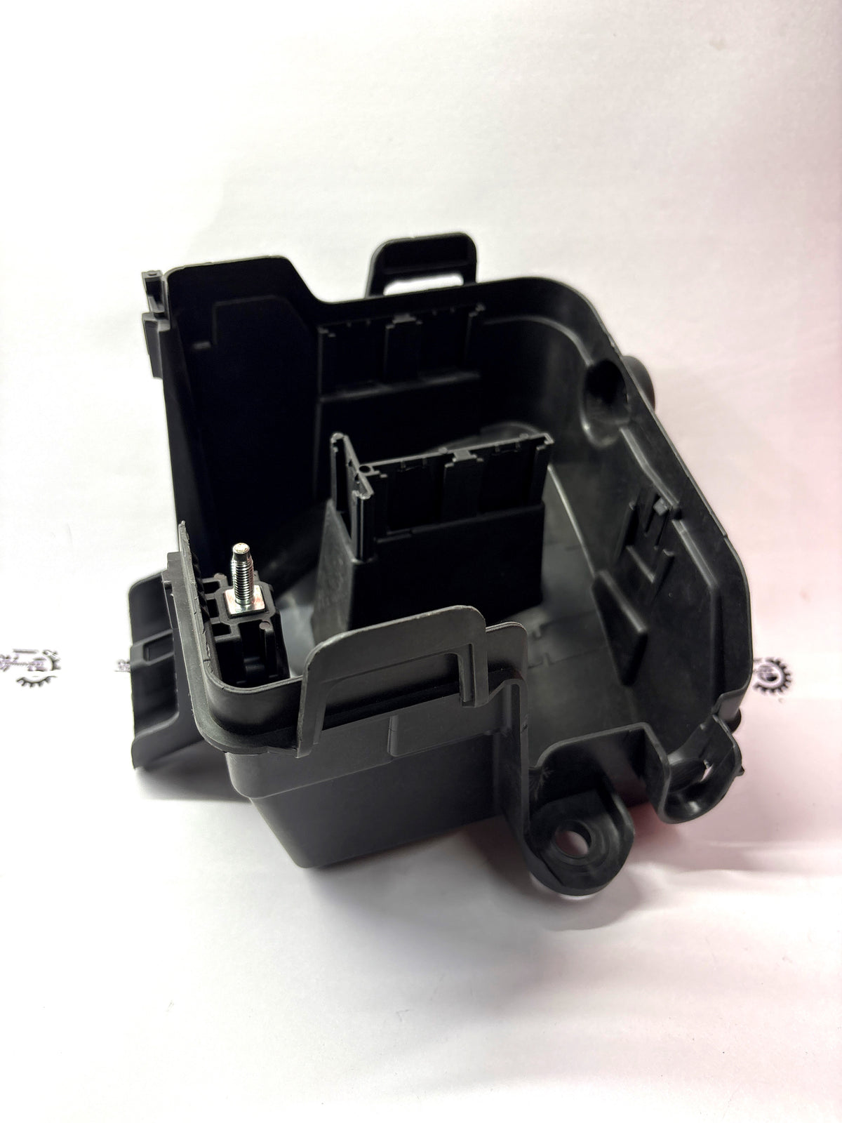 NISSAN 243801072r-relay-under-base-duster-type-1 243801072R - Back view