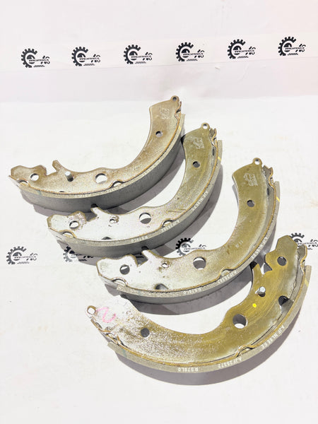 MARUTI SUZUKI SHOE SET BRAKE 53200M78L00 53200M78L00 - Left view