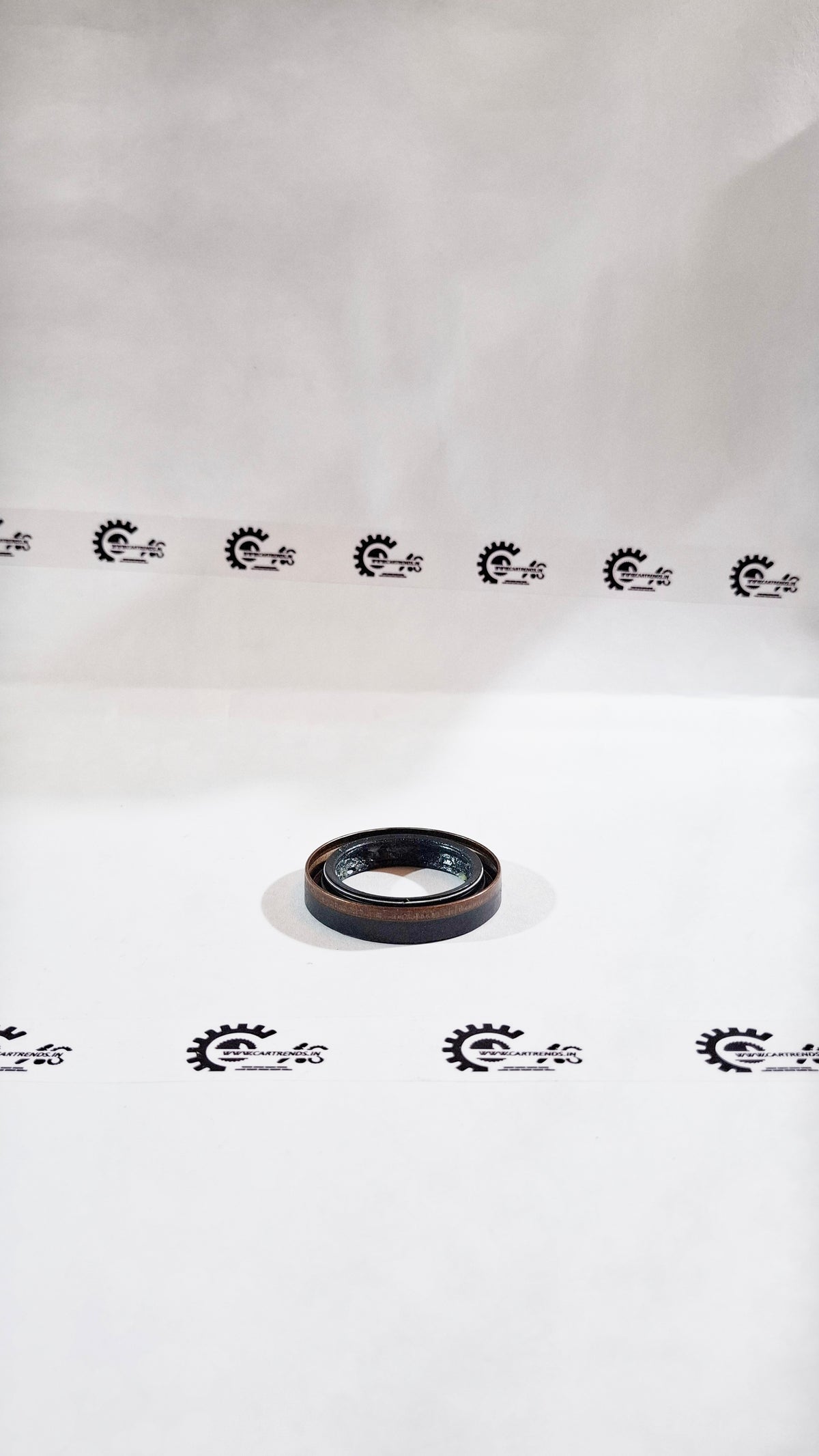 CarTrends Axel Seal EcoSport XS6R3K169CA spare part, front view of rubber seal for Ford EcoSport vehicle.