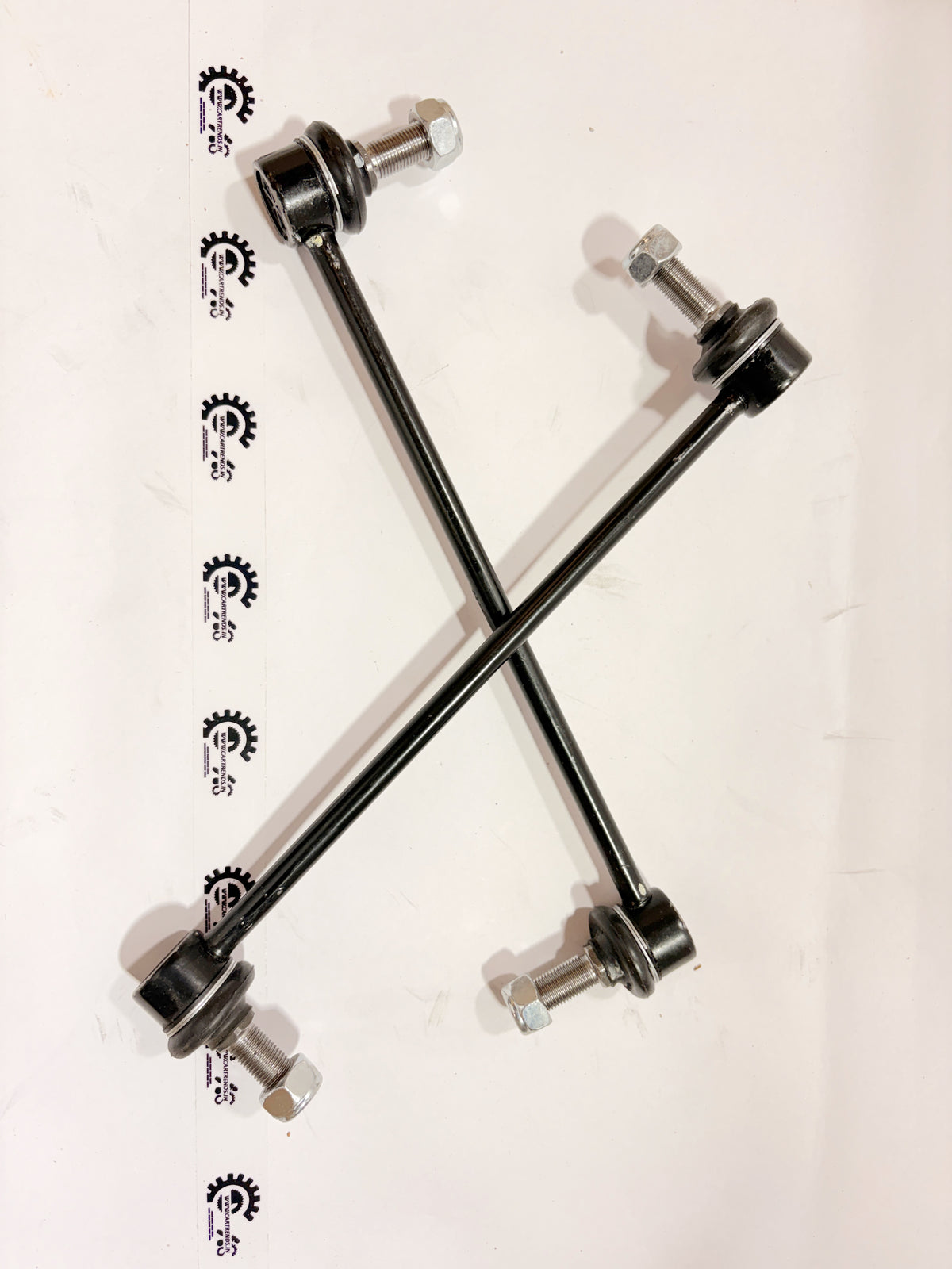 AUTOKOI front stabilizer link set for Hyundai, showing the stabilizer links with mounting hardware in a close-up view.