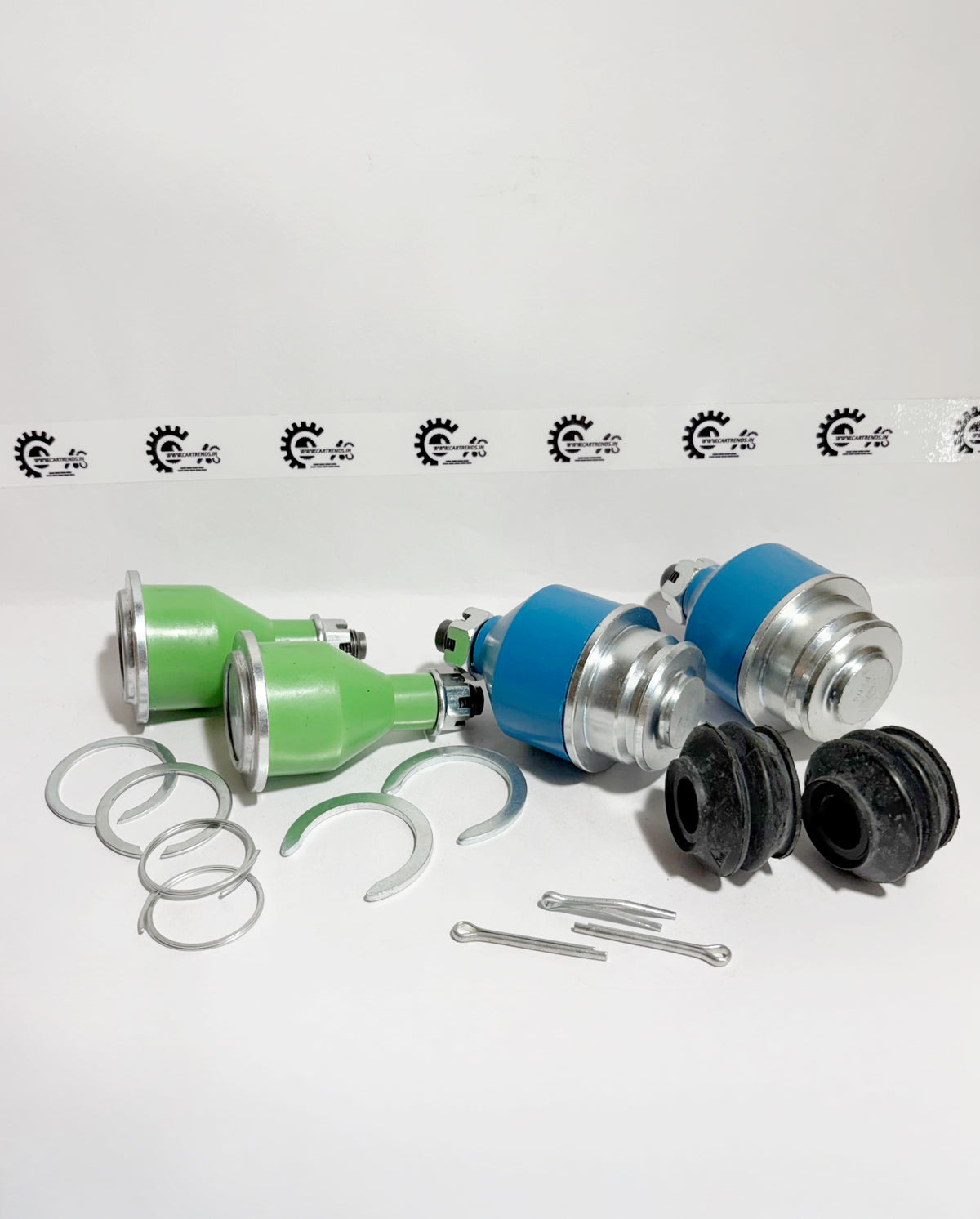 AUTOKOI suspension kit for Toyota, set of 4, includes front left suspension components, compatible with KTMF4005 model.