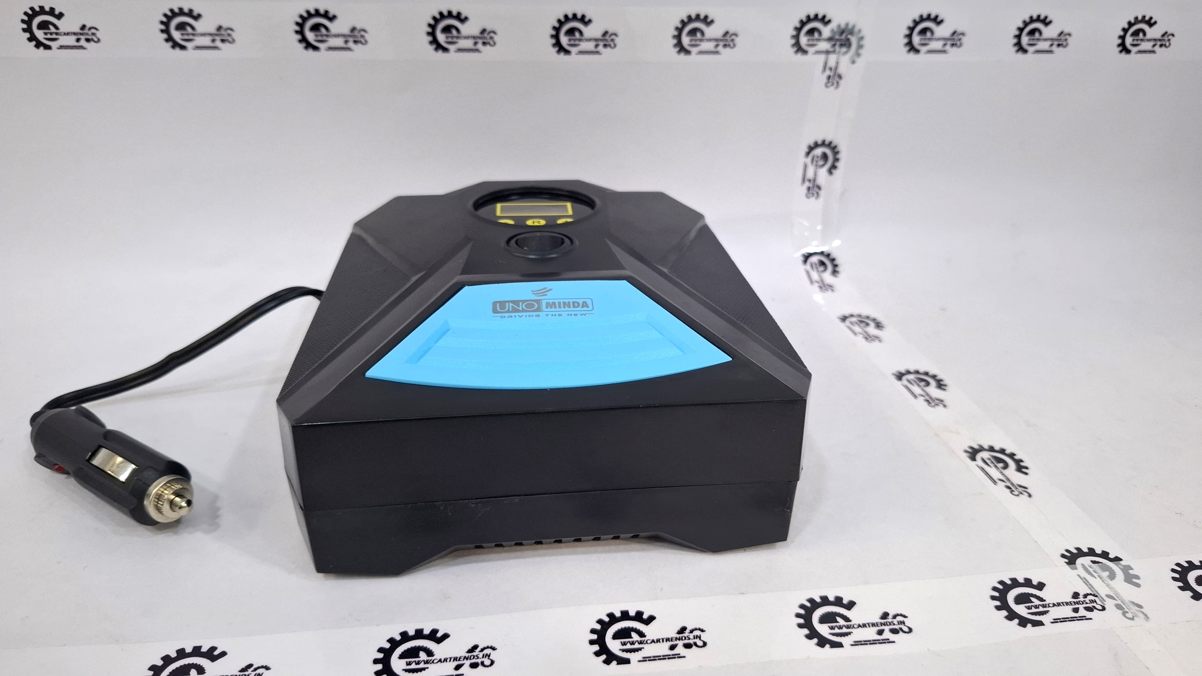 Uno Minda Digital Tyre Inflator TI-005D-B - Right view