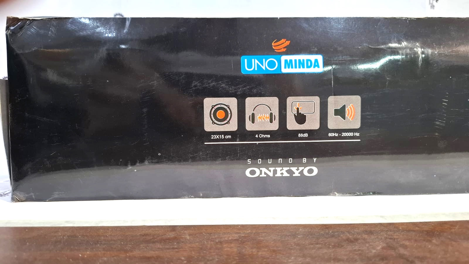 Uno Minda car speaker Uno Minda car speaker - Left view