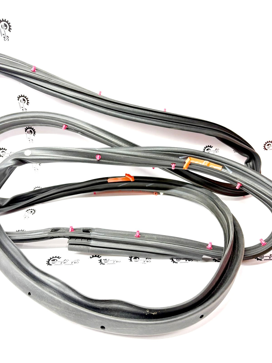 NISSAN Weatherstrip Assembly | Datsun Go | Front | 808304LA2A 808304LA2A - Front view