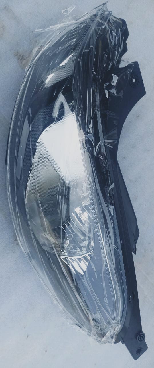 HEAD LAMP I 10 GRAND NIOS LH SIDE 92101K6040