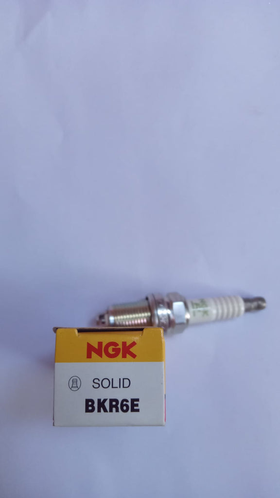 BKR6E  AUDI, BENTLEY, BMW, CHEVROLET, FIAT, HONDA, HYUNDAI, JAGUAR, LAMBORGHINI, LAND ROVER, MARUTI, MERCEDES-BENZ SPARK PLUG