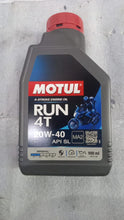 Load image into Gallery viewer, MOTUL 20W 40 RUN 4T 900 ML