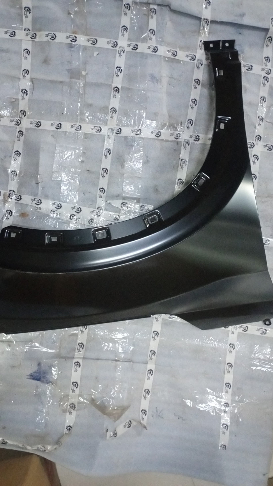 FENDER VENUE RH SIDE  66321K3050