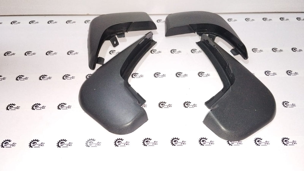 AMAS6916L560AD MUDFLAP FIGO