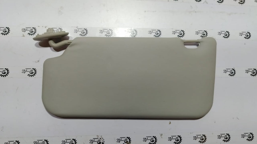 AS69A04100AB3YRB - SUNVISOR FIGO RH