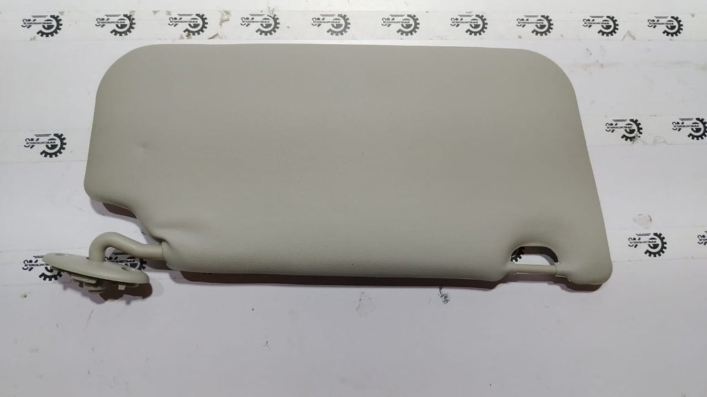 AS69A04100AB3YRB - SUNVISOR FIGO RH