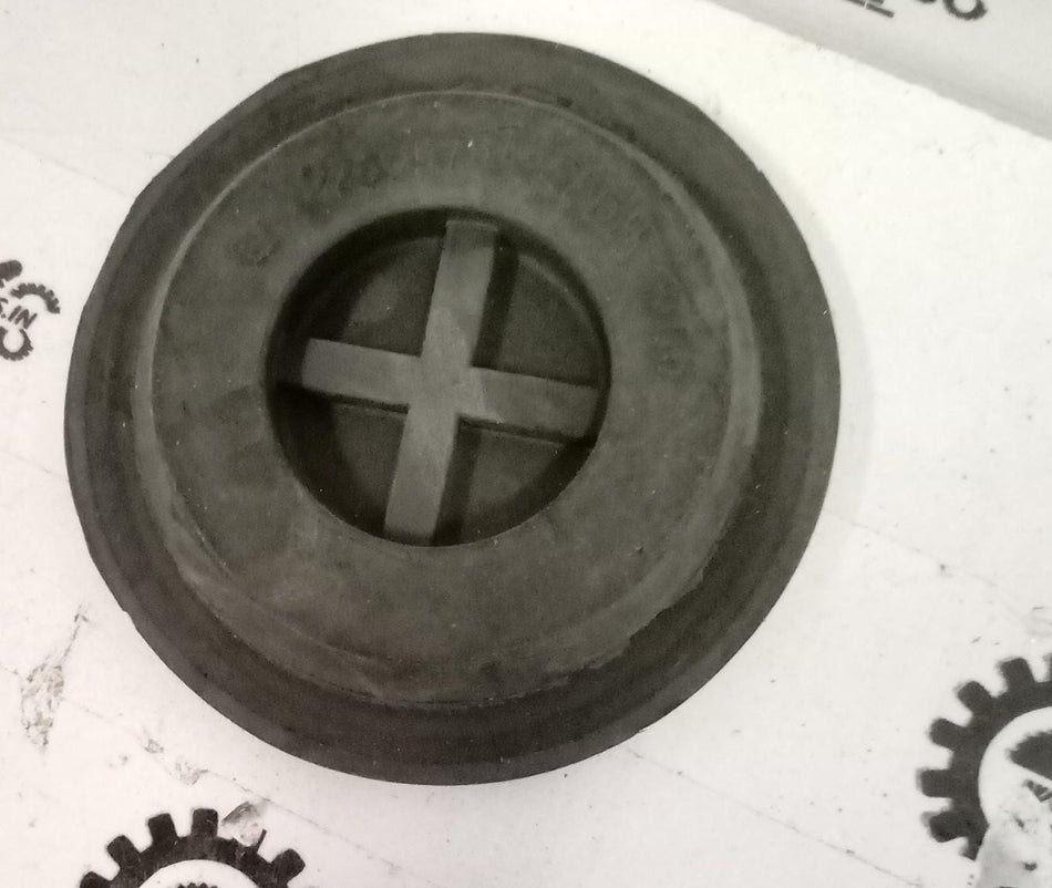 GROMMET FLOOR HOLE TAVERA T97595757