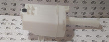 Load image into Gallery viewer, Hyundai Accent Water Bottle 9862025100
