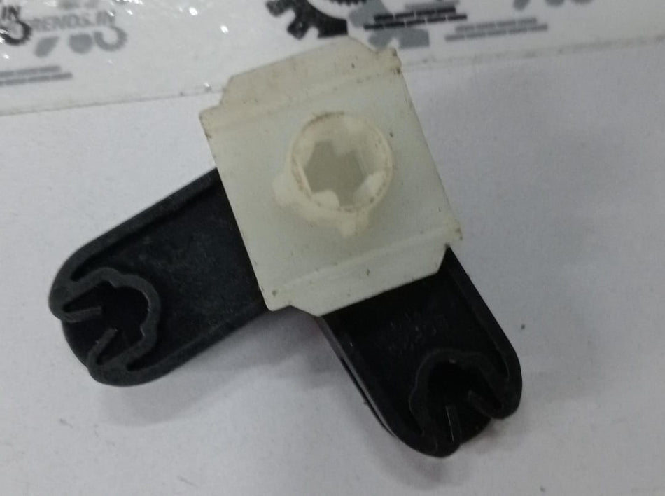 BELL CRANK A LOCK DOOR OPTRA PETROL J96271579