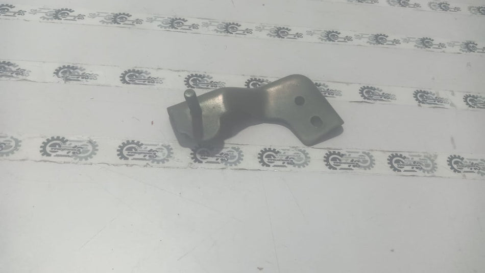 BRACKET  ARM TAVERA T28293627
