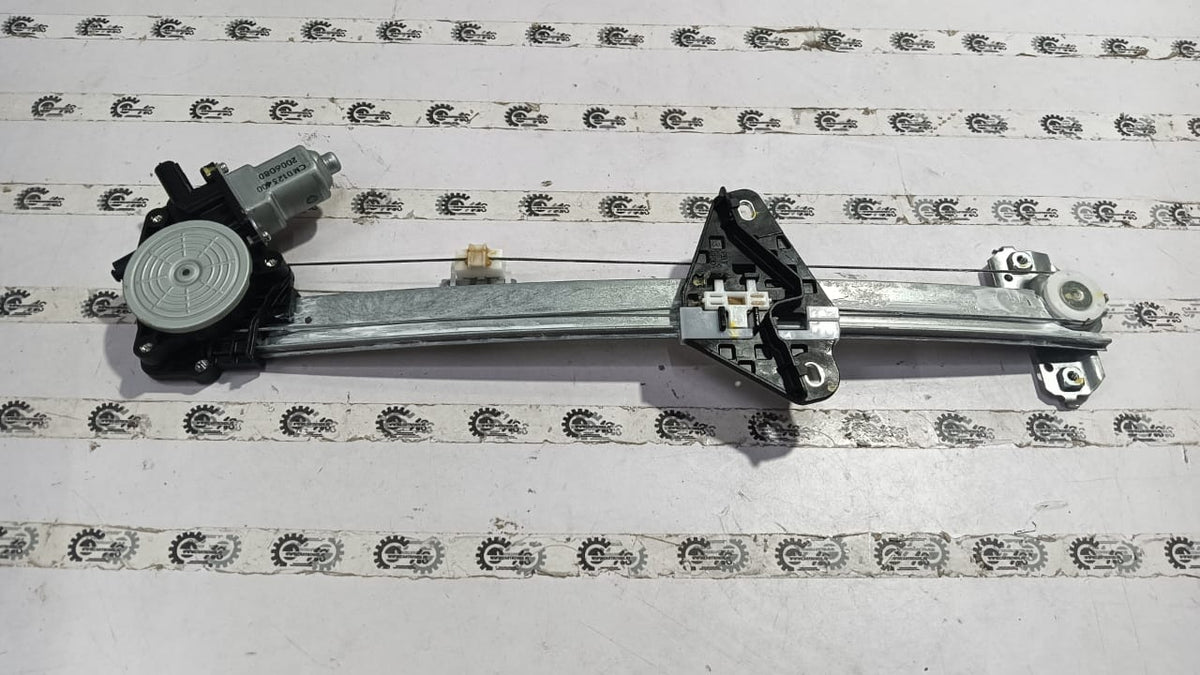 POWER WINDOW MACHINE CITY 72250TM0T01 – CarTrends