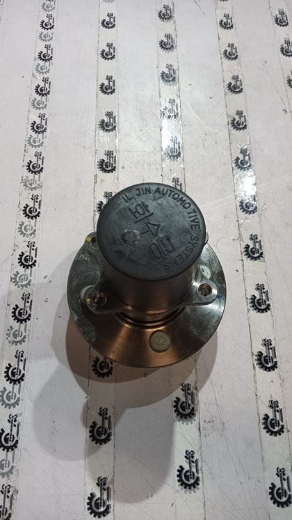 REAR WHEEL HUB   AURA   527501G101