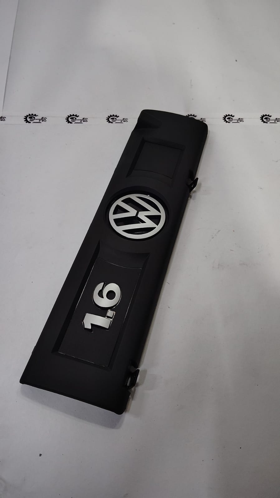 ENGINE COVER   POLO;VENTO  03C103935C9B9