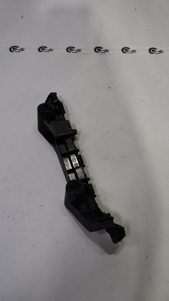 HOLDER FR BUMPER RH SWIFT  71731M75T00