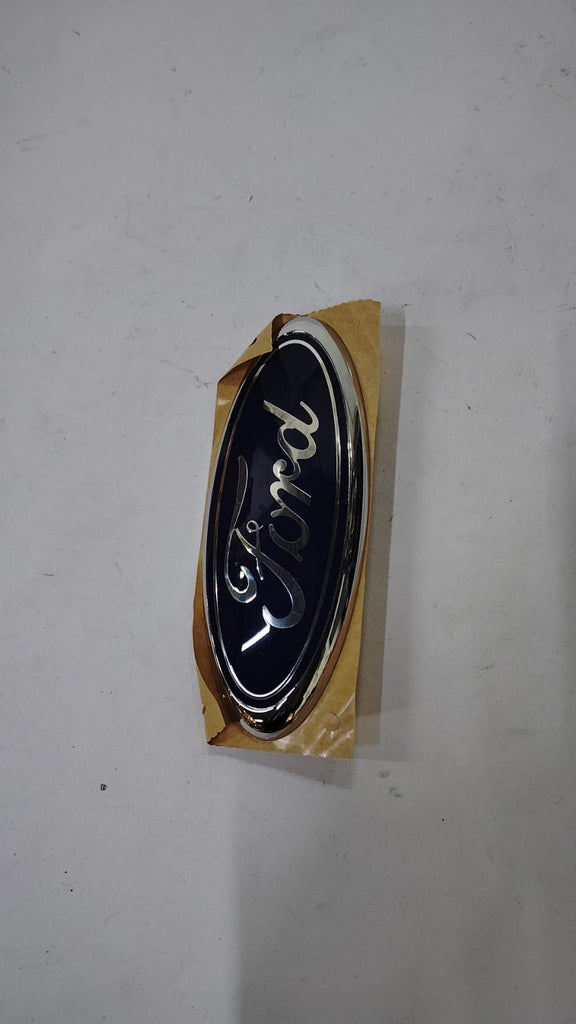 EMBLEM FORD OVAL REAR FIGO ASPIRE F85Z1542528C