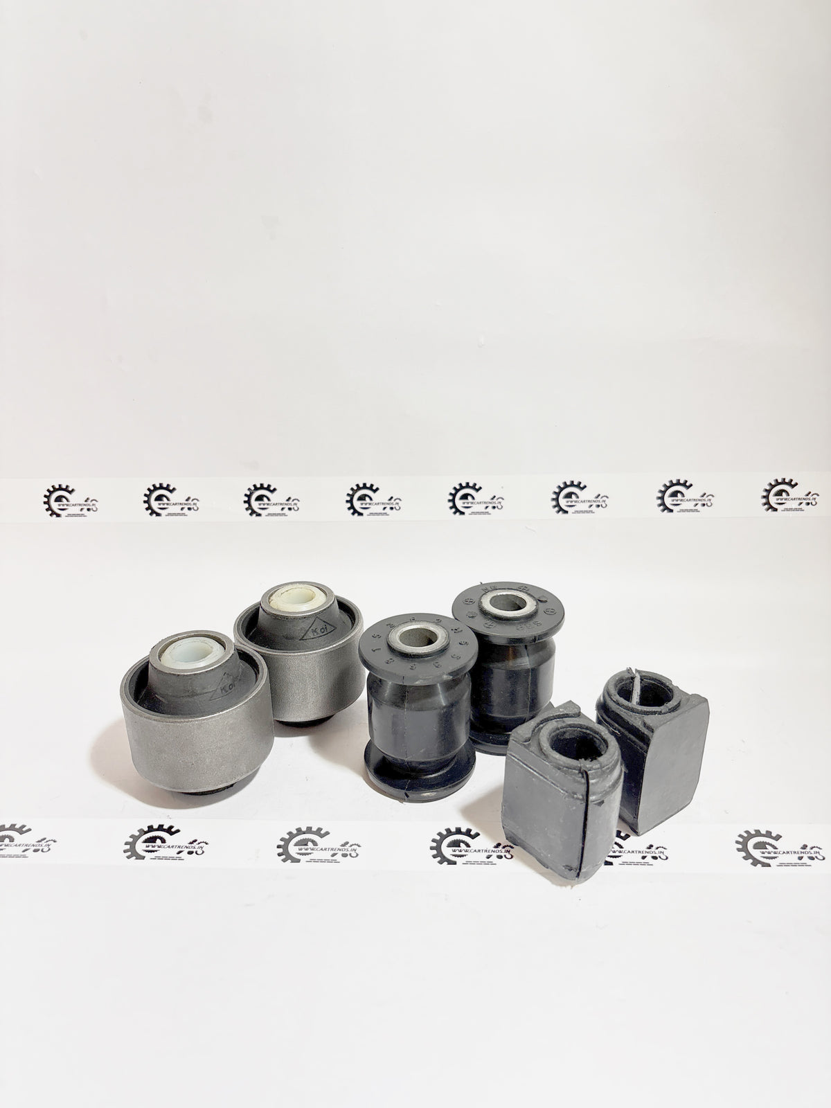 AUTOKOI Front Bush Kit KRPF14163 for vehicle suspension, featuring durable rubber bushings and metal fittings.