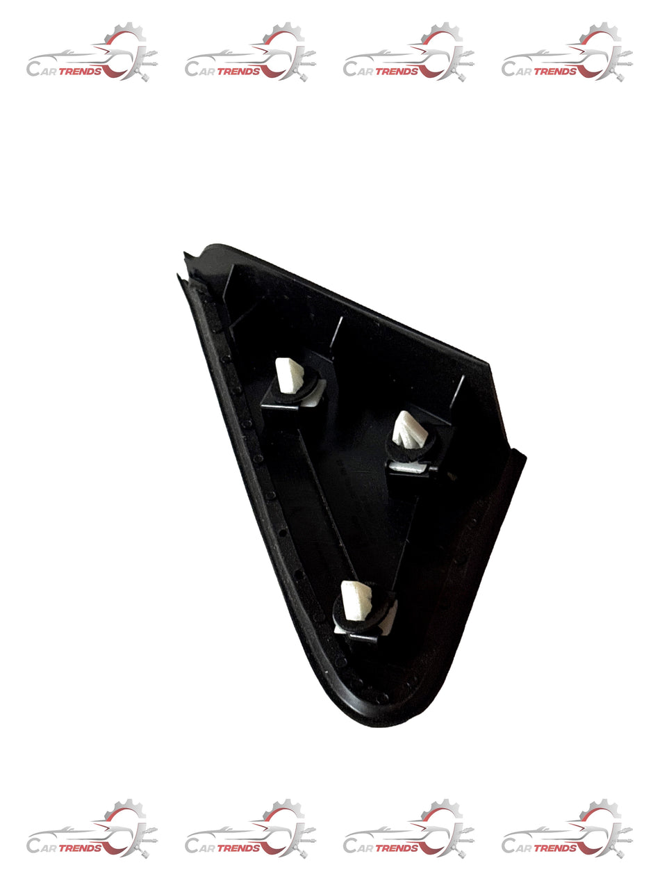 Chevrolet Cruze front body applique in black, CarTrends logo, designed for J95062832 model, visible on vehicle exterior.