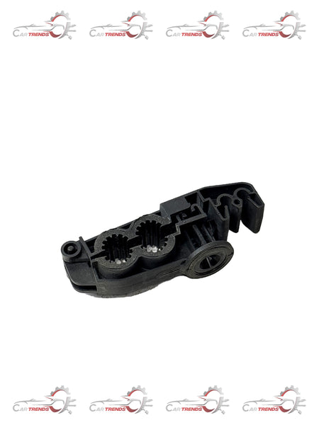 CarTrends FUEL FEEDING CLIP CRUZE J13299880 J13299880 - Front view