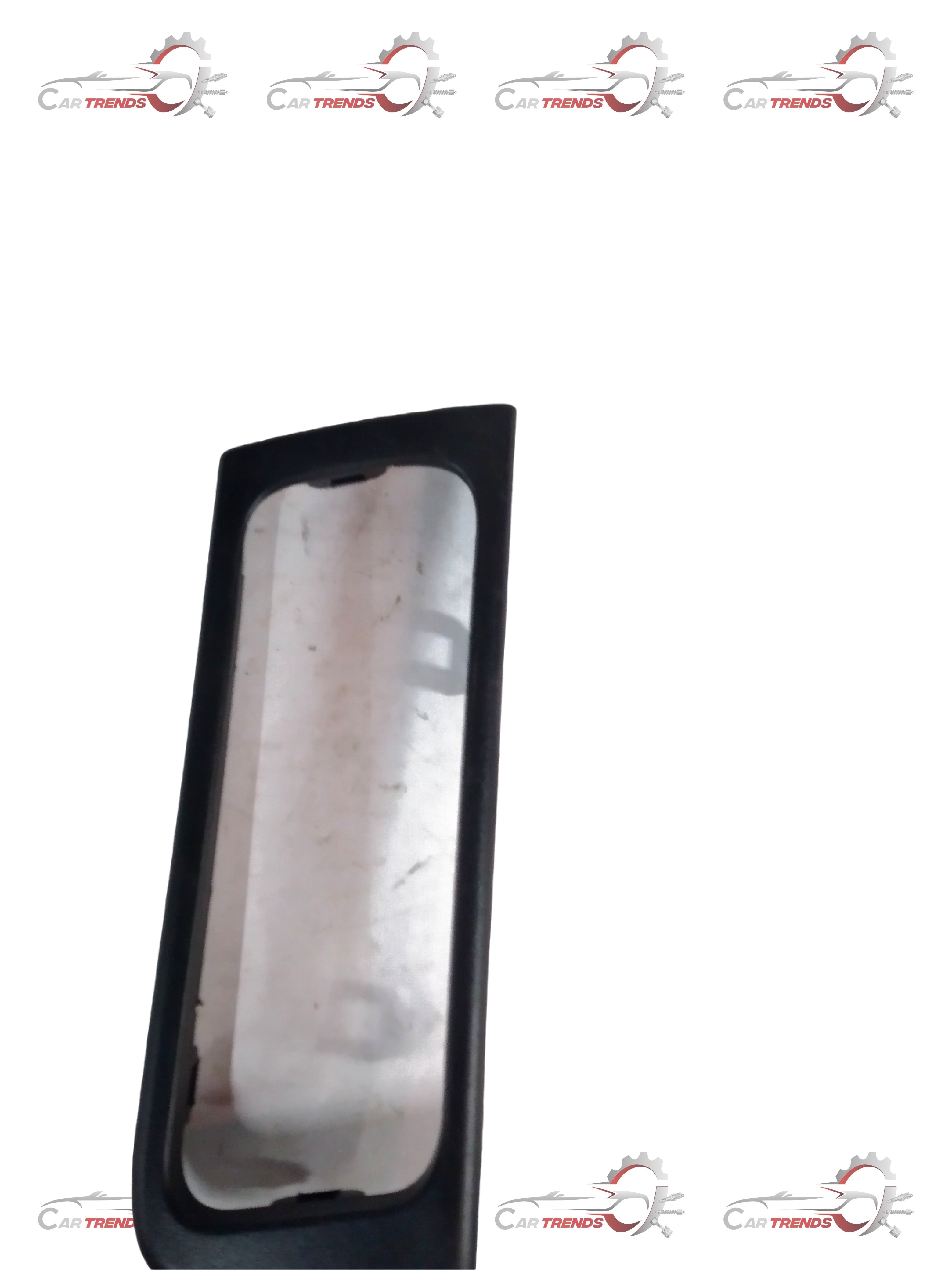 CarTrends Chevrolet Optra Magnum inside handle cover, close-up view showing texture and fit for J96548327 model.
