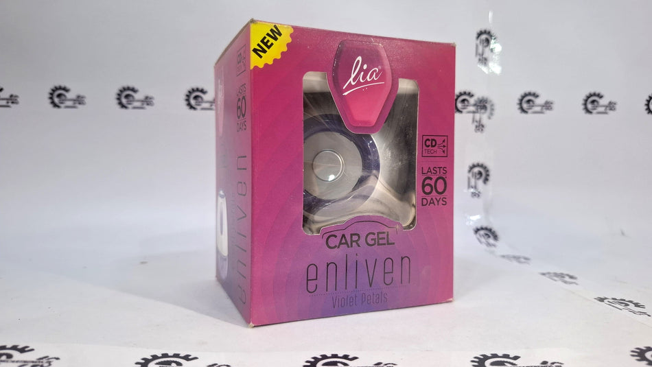CarTrends car gel in a container, used for automotive detailing and paint protection, with a smooth gel texture visible.