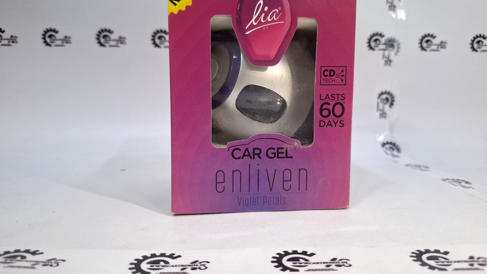 CarTrends car gel in a container, ready for cleaning or detailing, with a smooth, gel-like consistency shown in the image.