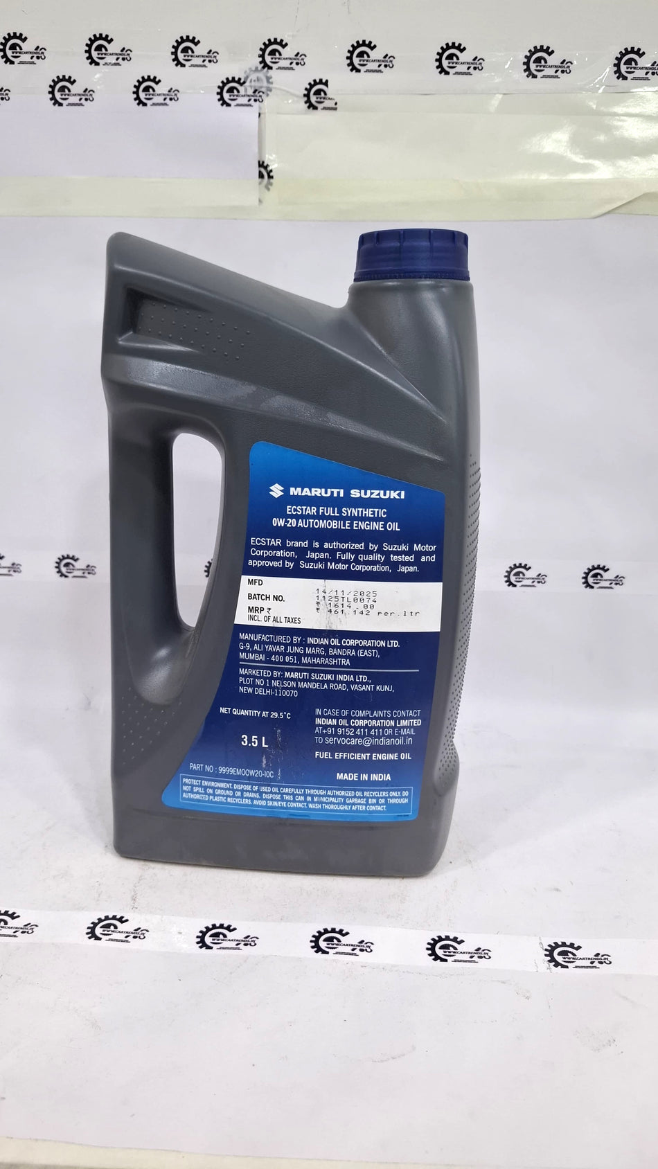 ECSTAR F9000 0W-20 synthetic motor oil bottle from CarTrends, featuring a blue and white label and product details.