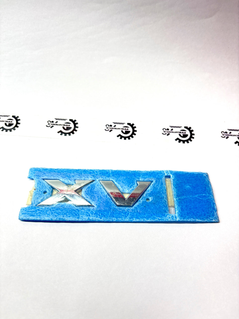 CarTrends emblem logo badge with detailed design, suitable for vehicle customization or decoration.