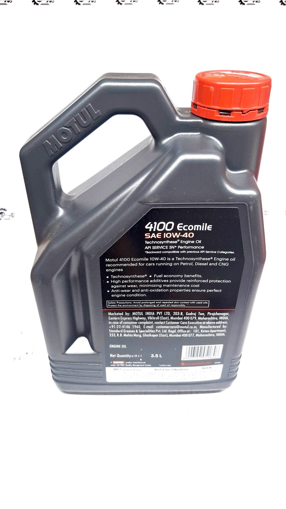 CarTrends Technosynthese engine oil container with label showing product details and branding.