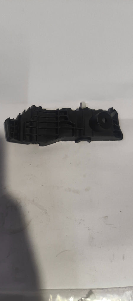 Hyundai front bumper side left bracket by CarTrends, shown in close-up with mounting details for vehicle repair.