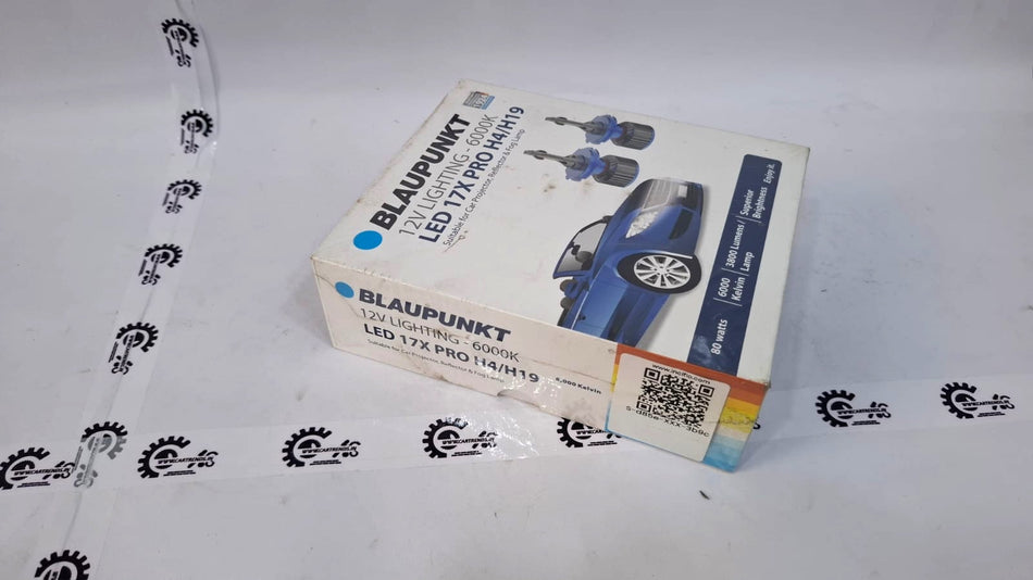 CarTrends LED 17X PRO automotive LED light with bright, energy-efficient design and durable construction.